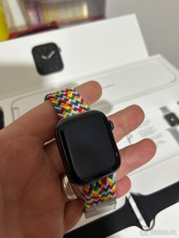 Apple Watch 5 44mm - 8