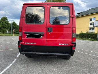 Predám PEUGEOT BOXER 2.5 TD - 9 miestna dodávka - 8