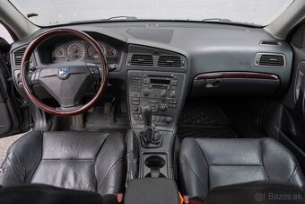 Volvo V70 2.4D kombi - 8