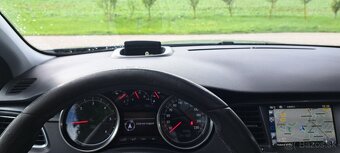 Peugeot 508 SW - 8