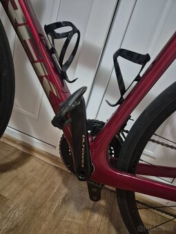 Predám Trek domane Sl6 veľ. 58,crimson/black - 8
