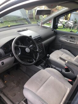Predam Volkswagen Sharan 1.9 - 8