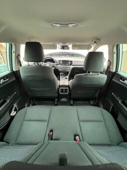 KIA Sportage 2.0 - 8