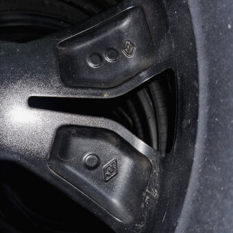 Hliníkové Renault disky 4x100 R17 7J ET37 - 8