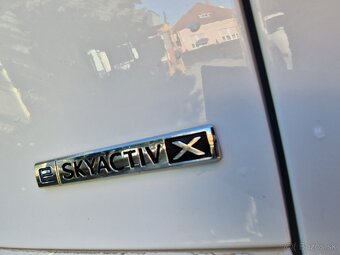 Mazda CX-30 e-Skyactiv 186k Homura A/T6 (benzín) kup.SR - 8