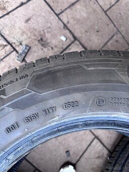 215/55R16 - 8