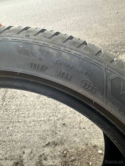Predám celoročne pneumatiky GOOD YEAR 235/45 r17 97Y - 8