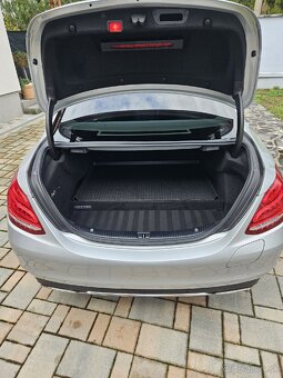 Mercedes Benz C 350e - 8