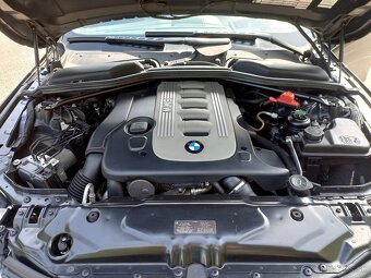 BMW 525d xDrive 3.0d 4x4 Lci 2009 Mpaket - 8