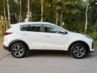 KIA SPORTAGE 1.6 T-GDI A/T 4x4 130kW / 1.MAJITEĽ / NEBÚRANÉ - 8