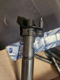 VSTREKOVACE 3,0 TDI AUDI - 8