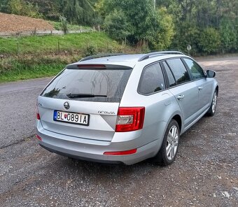 Škoda Octavia III combi - 8