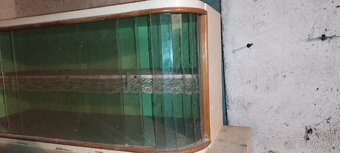 Starodávny kredenc - 8