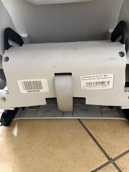 Britax Römer Advansafix III SICT - autosedačka - 8