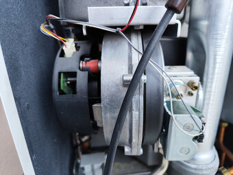 Kondenzačný kotol PROTHERM LEV 24 KKV - 8