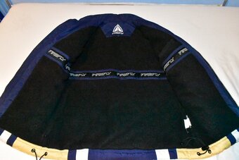 Dámske športové bundy - 8