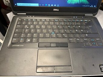 Dell Latitude E7440 - 8
