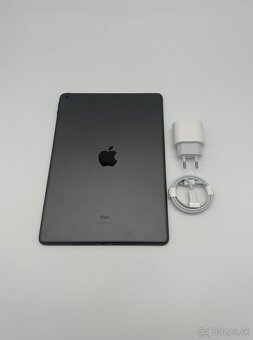 iPad 10.2" 9th Generation 64GB Wi-Fi Space Gray - 8