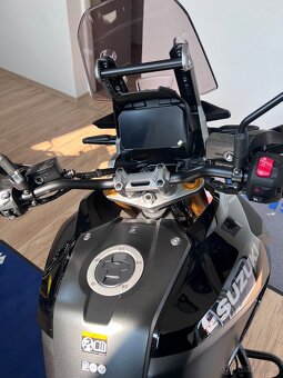 Suzuki V-STROM 1050 DE 2025 - 8