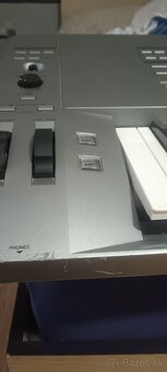 Yamaha Tyros 5 - 8