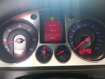 Predám Wolkswagen Passat B6 sedan 4x4 - 8