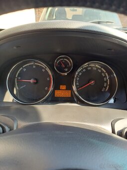 Opel Antara 4x4 2,0 CDTI - 8