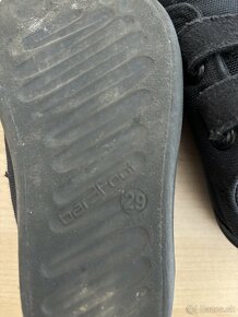 Barefoot (3F) detské tenisky - veľkosť 29. Čierne.Super stav - 8