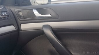 Škoda Octavia combi 2,0 tdi - 8