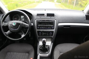 Škoda Octavia Combi 2.0 TDI CR Elegance, DPH, Vyhr. Sedadlá - 8