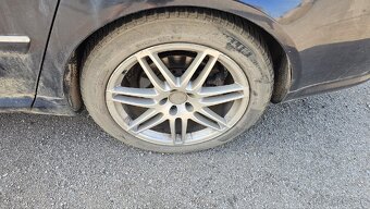 Audi A8 D3 Rozpredám Na diely - 8