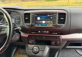 Peugeot Expert Traveller 2.0bHDI - 8