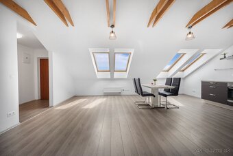 Podkrovný 1-izb. byt 48m2 s parkovacím miestom v Hamuliakove - 8