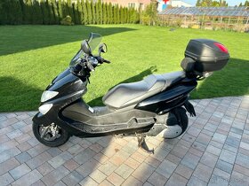 YAMAHA Majesty 125 - 8