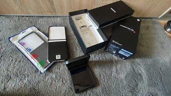 Xiaomi MIX Flip 12 GB/512 GB - 8