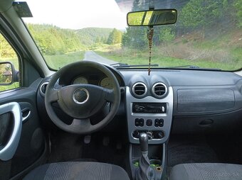Dacia Sandero 1.4 55kw - 8