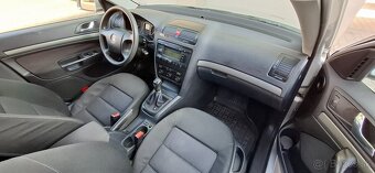 Predám Škoda Octavia Combi 1.9 TDI 77Kw ELEGANCE MAX - 8