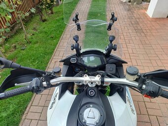 Aprilia Caponord 1200 - 8
