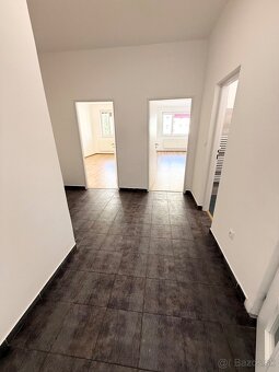 Predám 3 izbový byt v Brezne - Mazorníkovo - 8