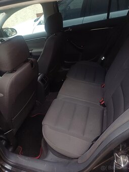 VW Golf V 1.9 TDI - 8