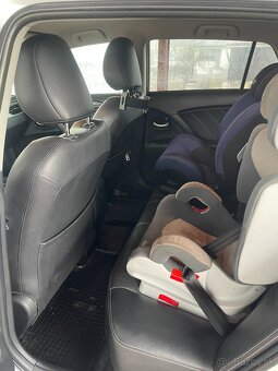 Predám Toyota Avensis 1.6 D-4D Business Edition - 8