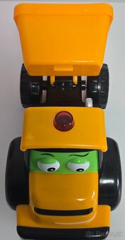 JCB RC sklápačka - 8