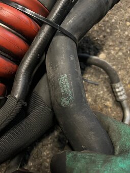 Diely BMW X5, X6 E70, E71 naraznik - 8