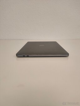 MacBook Pro 13 2019 | i5 • 8GB • 256GB SSD - 8