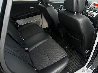 Kia ceed 1.6 crdi 85kw - 8