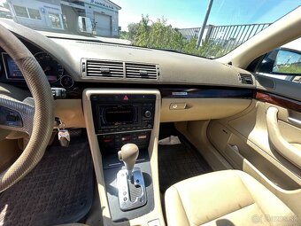 Audi A4 Avant - 8