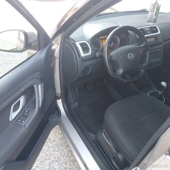 Skoda Fabia 2 Combi 1.6 (77Kw) Benzín - 8