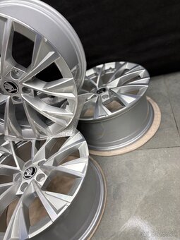 5x112 r18 Superb 3 superb 4 nove disky - 8