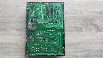 TOSHIBA 32L2333D náhradné diely - 8