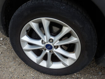 Predám Ford Kuga - 8