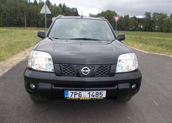 Nissan X-Trail 2,2 DCI 100KW 4X4 nafta manuál 100 kw - 8